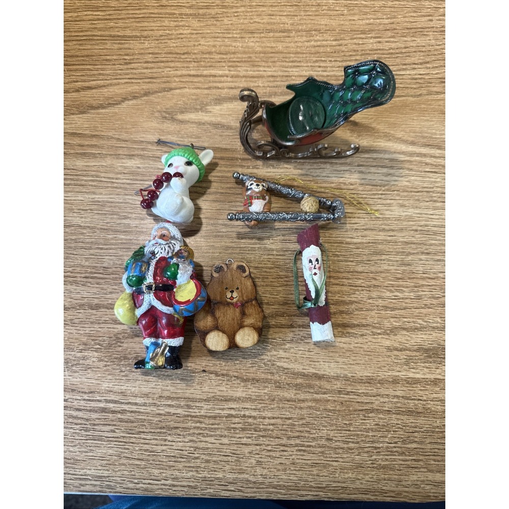 Lot Of 6 Christmas Ornaments‎ Santa, Sled Bear, Mouse,chipmunk